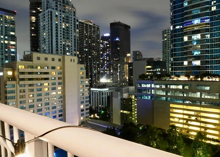 4 Bed Full Condo In Miami With Skyline & Sea View