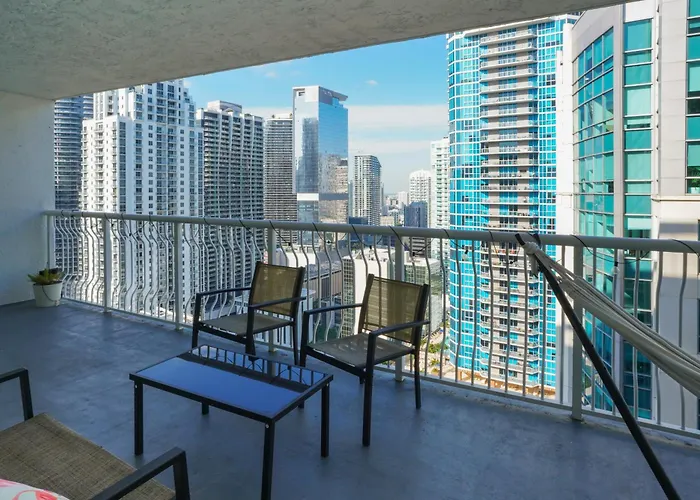 4 Bed Full Condo In Miami With Skyline & Sea View